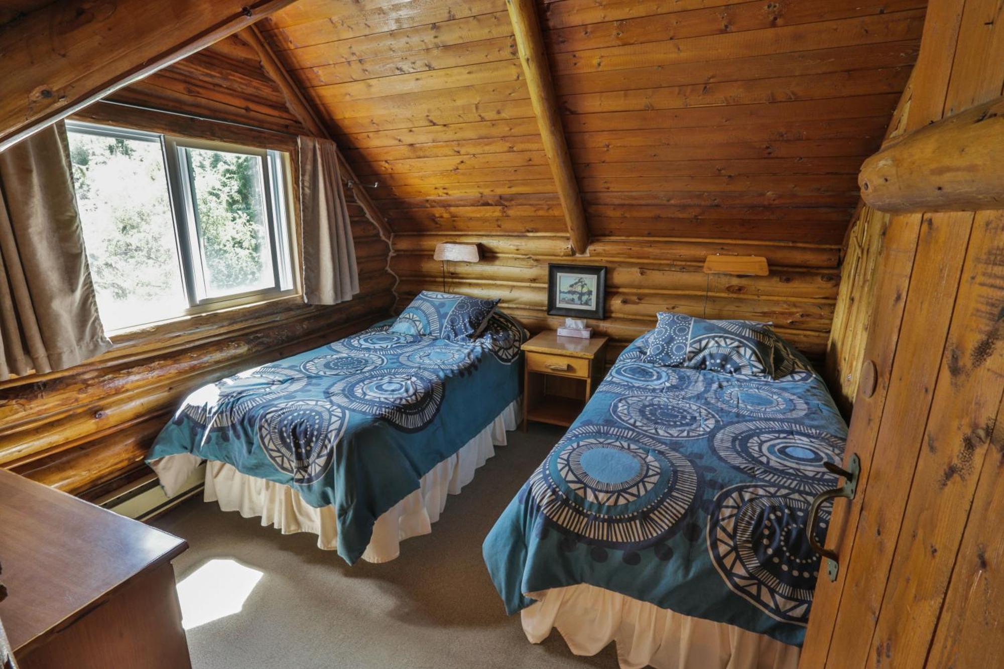 Kan-A-Mouche Pourvoirie Auberge Et Chalets Saint-Michel Szoba fotó