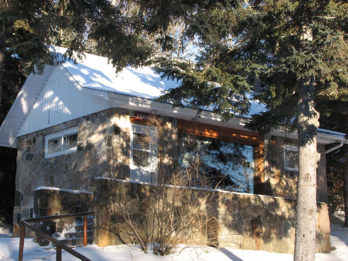 Kan-A-Mouche Pourvoirie Auberge Et Chalets Saint-Michel Kültér fotó